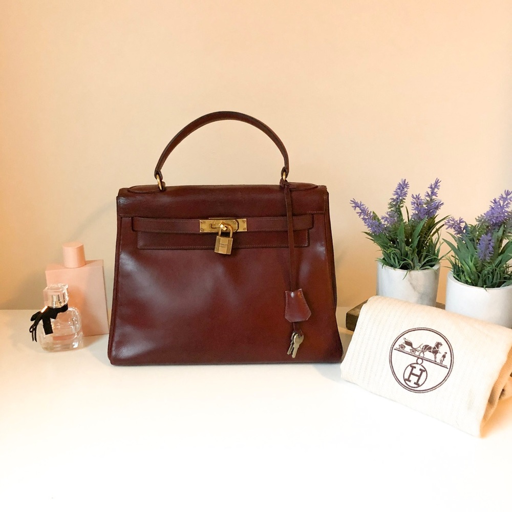 Classic Hermès Kelly in Cognac